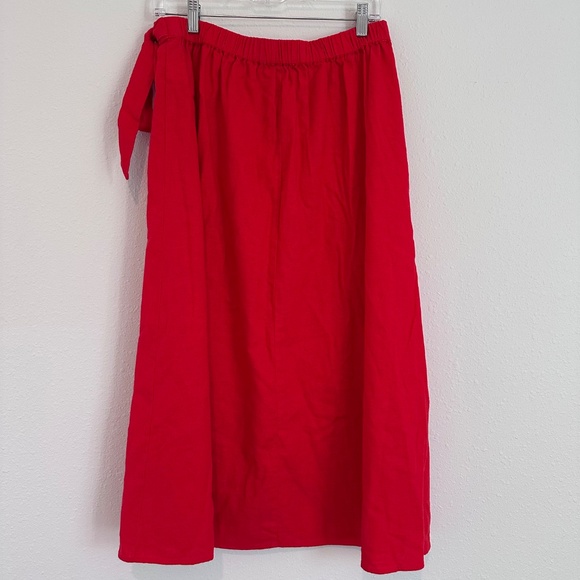 J. Crew Factory, Linen-blend faux-wrap Skirt, Bright Cerise, Size Medium - Picture 3 of 6